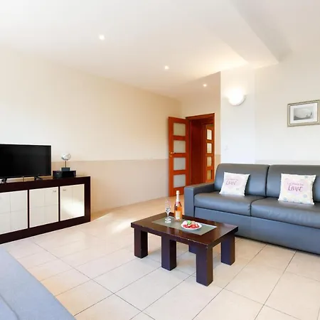 Carnot Yourhosthelper Appartement *