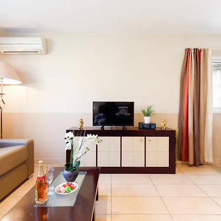 Carnot Yourhosthelper Appartement *
